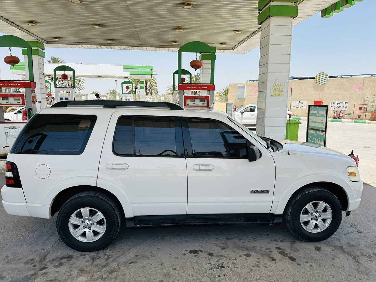 فورد اكسبلور امريكي  2008 سيارة كفالة صبغ تبريد محرك كير 
المكان كربلاء  السعر ١١٠$
***********
***********
