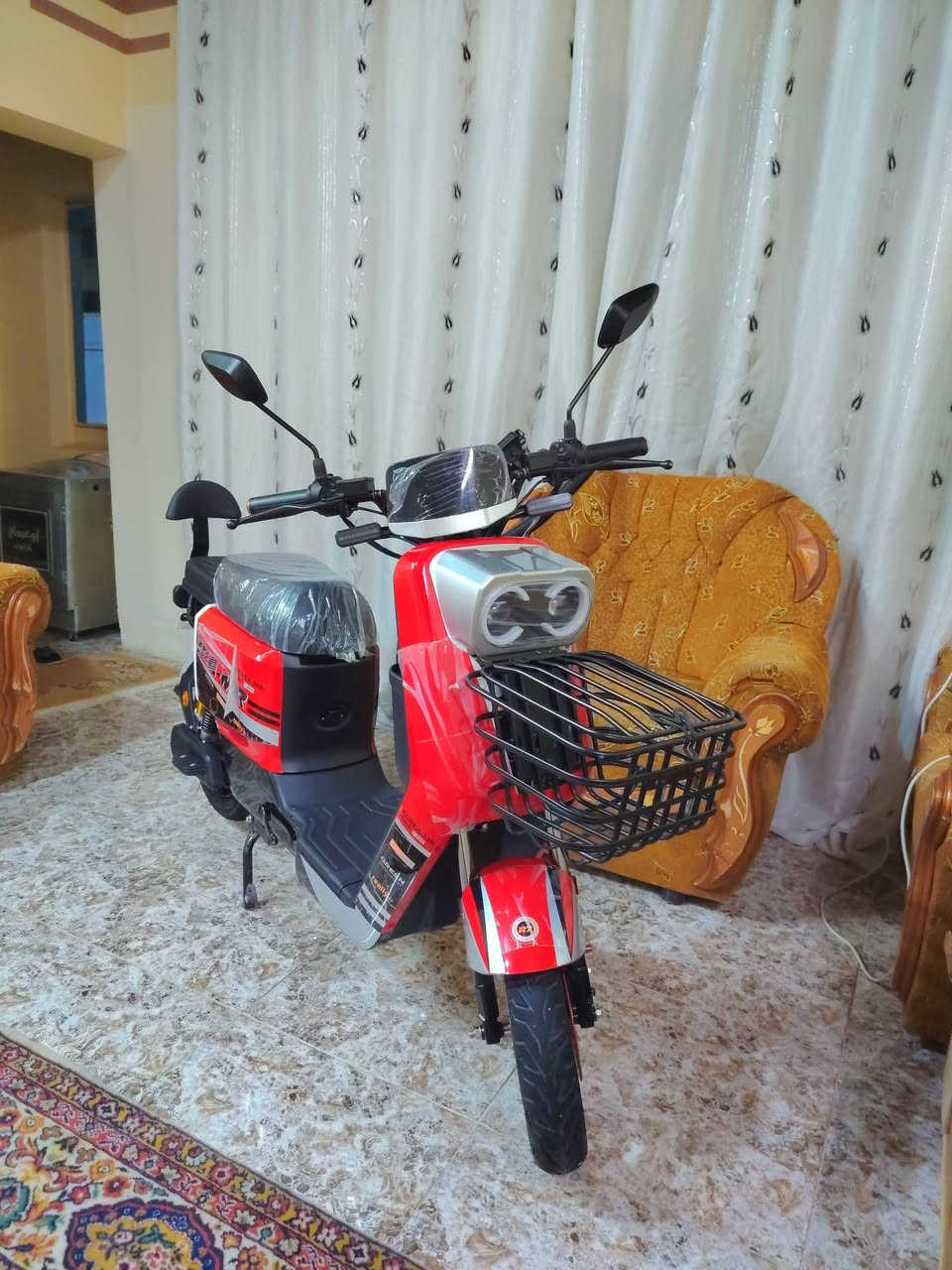 *********** واتساب
س ع للبيع دراجه شحن R7 2026 اخر اصدار شكل حديث ماشيه قليل اخو صفر 1500 فقط 5 بطاريات دبل 32 انبير ونلي تمشيك بل شحنه الوحده 50k واكثر سرعتها 109
سعر 525 وبي مجال عنوان كركوك
