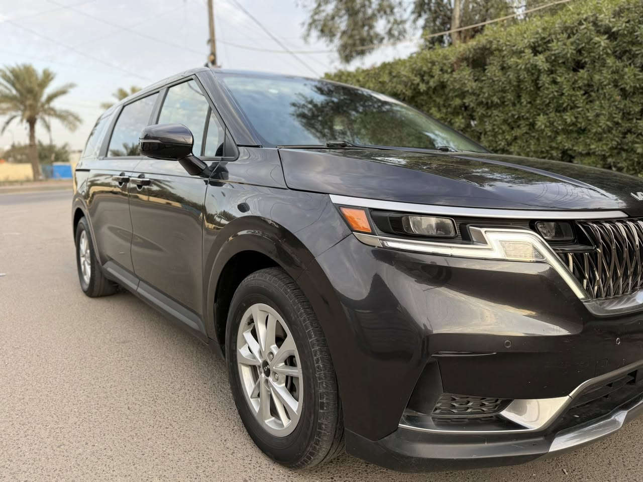 سلام عليكم للبيع فقط بدون رقم مديل 2024 بيها فقط بنيد وجملغ بارد صور لحادث موضحة بصور سيارة جديدة بمعنة لكلمة بيبان كهربا ص بصمة تشغيل عن بعد جلد فول عدة لفتحة سعر 245 وبيها مجال رقمي ***********
