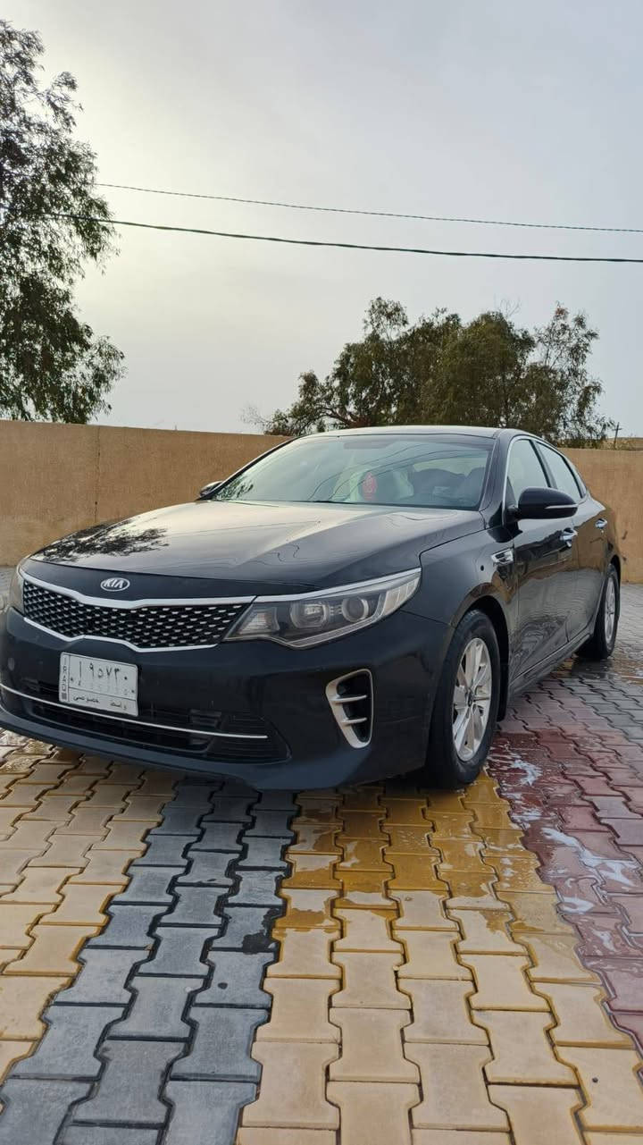 السلام عليكم 
كيا أوبتما أمريكي موديل ٢٠١٦ رقم واسط مشروع وطني ضرره جاملغ الأمامي وبنيد سياره جديده كشن كهربائي مري شفط كامره دواره حساسات خلفيه وجانبيه تحكمات ستيرن نظام قياده تبريد ثلج السياره جديده 
العنوان واسط 
السعر ١١٥ 
للاتصال *********** الحال, واسط
