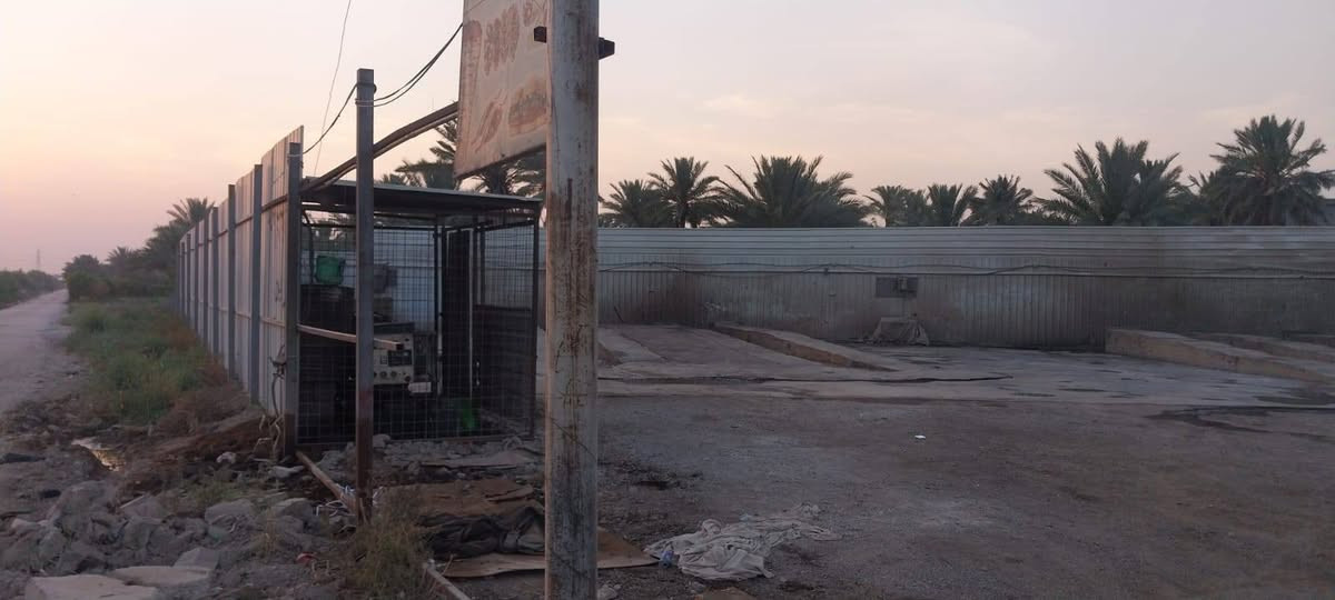 السلام عليكم كراج غسل للبيع الموقع بغداد ابو غريب خط سريع يبعد عن محطة جوهرة العدنان كيلو محادد ارض  الديوان للاستفسار الاتصال على الرقم 

***********
***********
