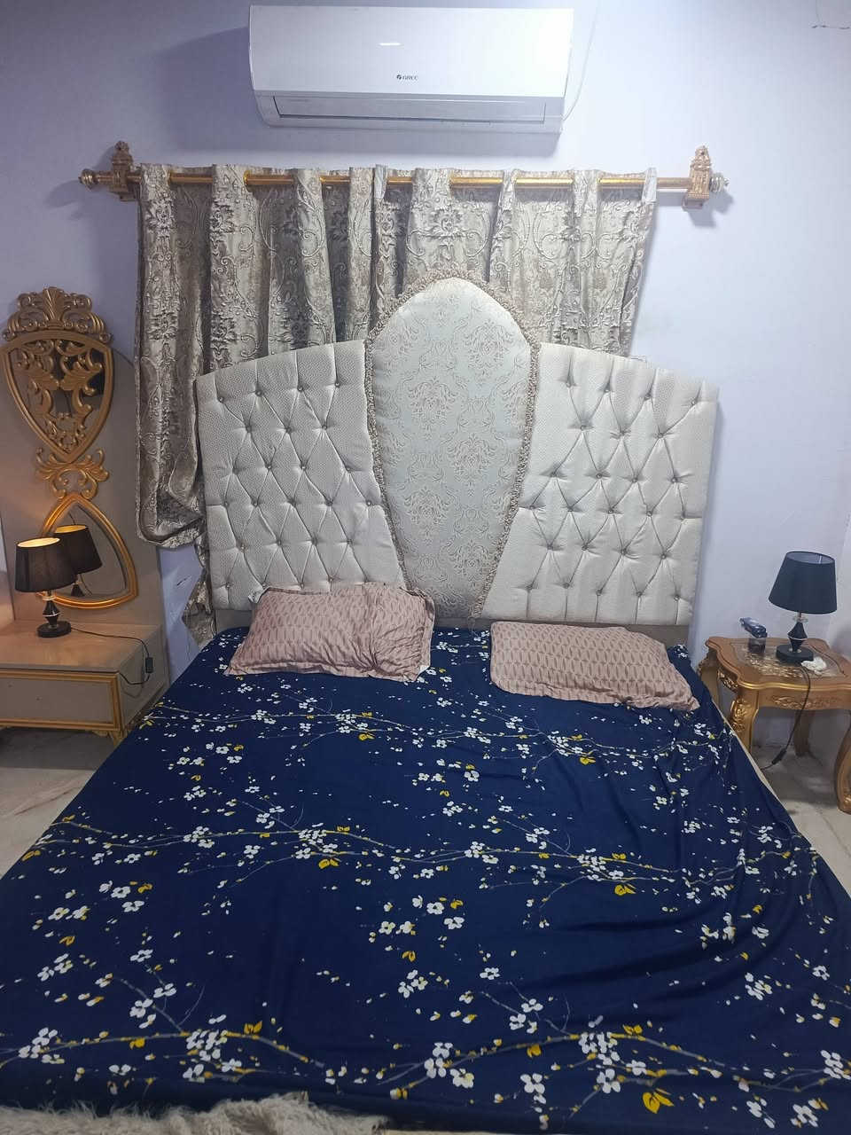 السلام عليكم للبيع غرفه ملكي تركي البصره الاصمعي السعر 900 بيها مجال اتصال ***********
