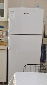 ثلاجة للبيع • أجهزة منزلية