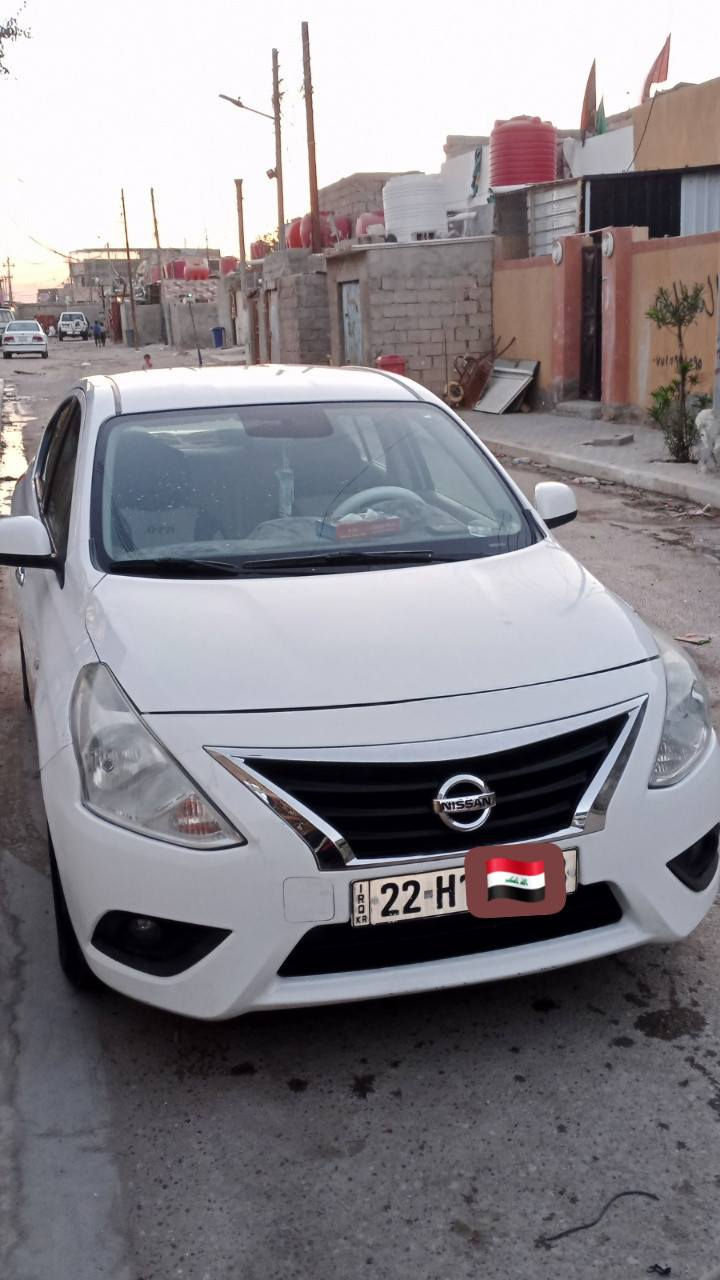 سلام عليكم نيسان سني هندي بليتة زركة مديل ٢٣ سيارة جاهزة كير مكينة تبريد حدادية لاضربة ولاتبديل بس خشم البنيد شوية ولباقي كفالة سنوية ٢٨  سعر ١١٥ وبيهة مجال بصيط انة مكلف بل نشر هاذ صاحب السيار ***********
