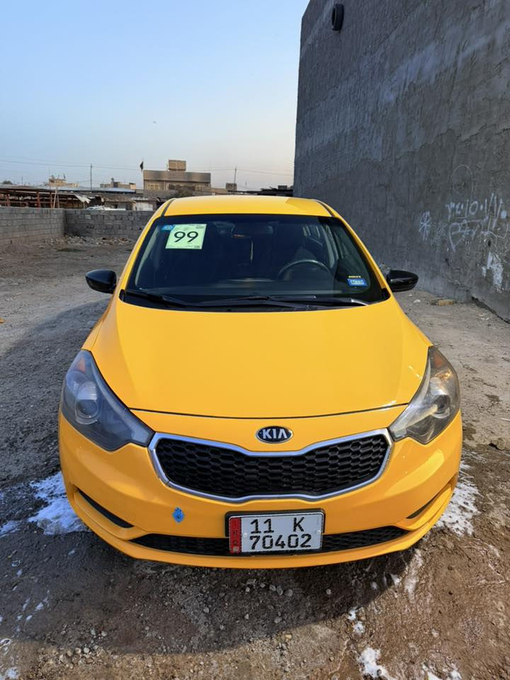 السلام عليكم فورتي موديل2016 وارد أمريكي حادثها بس بنيد بدون دواخل  مكينة 1800دوش مكينة وكير كفالة العنوان بغداد
***********
