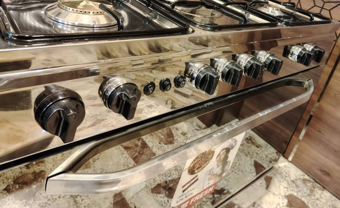 ❤️‍🔥طباخ فرش مصري للبيع ❤️‍🔥
الطباخ ماركه معروفه FRESH (( المصري الأصلي)) استعمال قليل كلش الفرن والعيون.
✅️ حجم 90×60. ((اكبر حجم بالفرش ابو 5 عيون ابو الفرن الواسع الجانبو)).
✅️ الطباخ سل ستيل كامل.
🔥كل العيون والفرن نااااره زرررركه🔥. 
 كل الكهربائيات تشتغل فووول بيه الجداحات وماطور شوي الدجاج والأضائه الداخليه للفرن .
((مكلفه بالنشر فقط))...ماعدهم لا حجز للطباخ ولا توصيل.
🔴 السعر 280 قفل 🔴 السعر مابيه مجال...لان هذا بأقل من نص سعر الجديد دينباع ...و على ارتفاع هل الاسعار.
ابو كرار
***********
