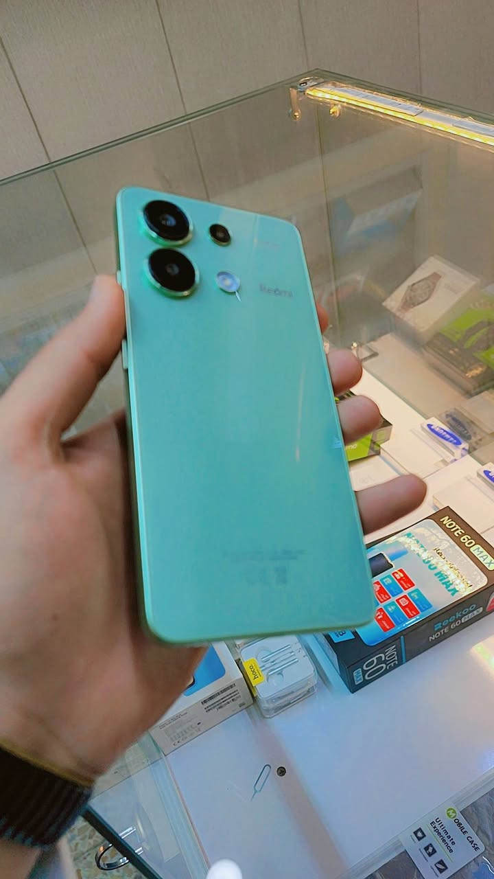 ريدمي نوت 13 الجهاز نظيف كلش ذاكرته 256 بدون غراض سعره 175 الف مكاني نجف ***********
