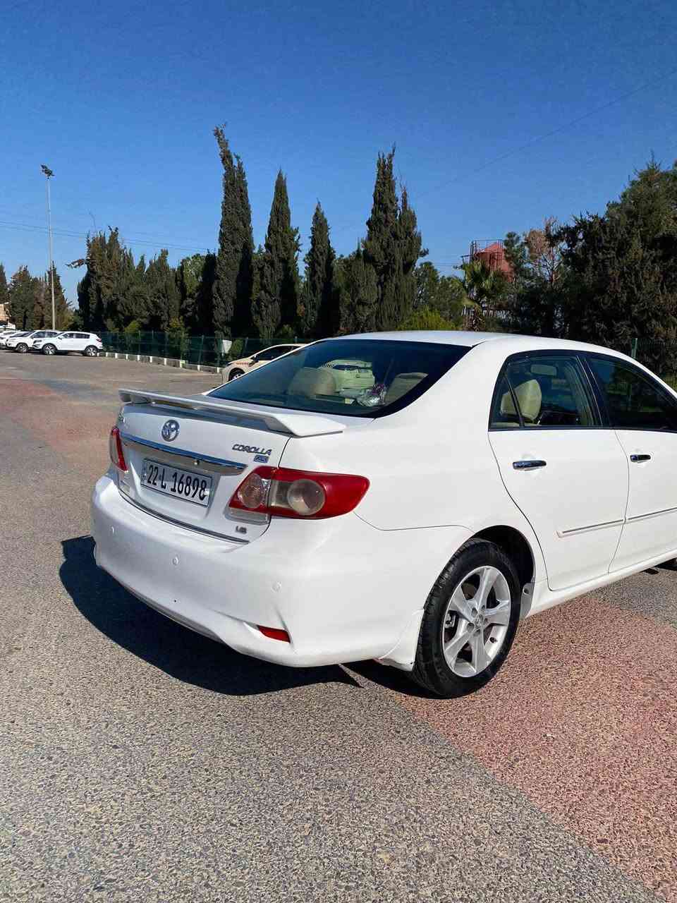 تويوتا كرولا ٢٠١١  توماتيك مةكينة گةورة بئ سبوغ پيش و پشت كةپسة مةكينةي كةمةك دووكةري هةية گئري مةزبوتة سنةوي دةرؤژة بةسةر چوة بةناو كردن بةشةرتة سعري ١١٧ $ وةرةقةو مةجال ژ٠م *********** أربيل, العراق
