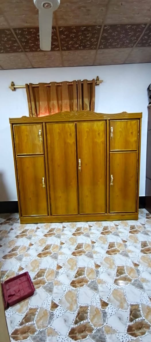 سلام عليكم يوجد كناتير جديد للبيع اربع ابواب

ثلاث ابواب جديد

المكان قضاء الرمانه منطقه الحويجه

الاستفسار على هاذه الرقم***********بي واتساب مفتوح
