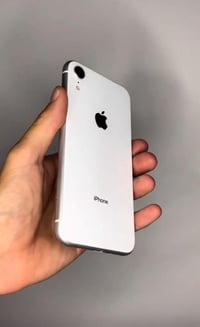 آيفون XR • ذاكرة ١٢٨ • بطارية ٨٤