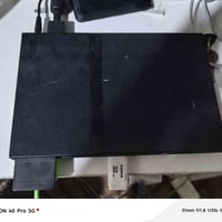 بلي 2 نضيف مع كامل ملحقاتة و فلاش 32 كيكا السعر 40 و بي مجال 078126312...