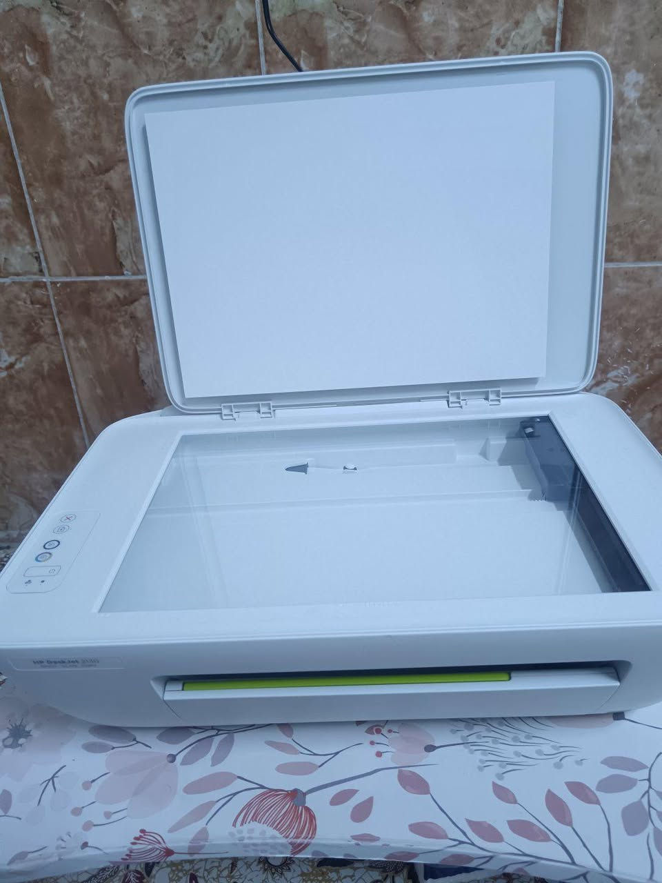 طابعة اج بي تطبع صور من الموبايل والحاسبه عن طريق الكيبل استنساخ عادي وملون ويوجد توصيل السعر 50 مستعمله نظيفه شرط الفحص القرنة, البصرة


**إذا كنت صاحب هذا الإعلان وتريد حذفه لأي سبب، رجاءا أرسل رسالة إلى الدعم الفني**