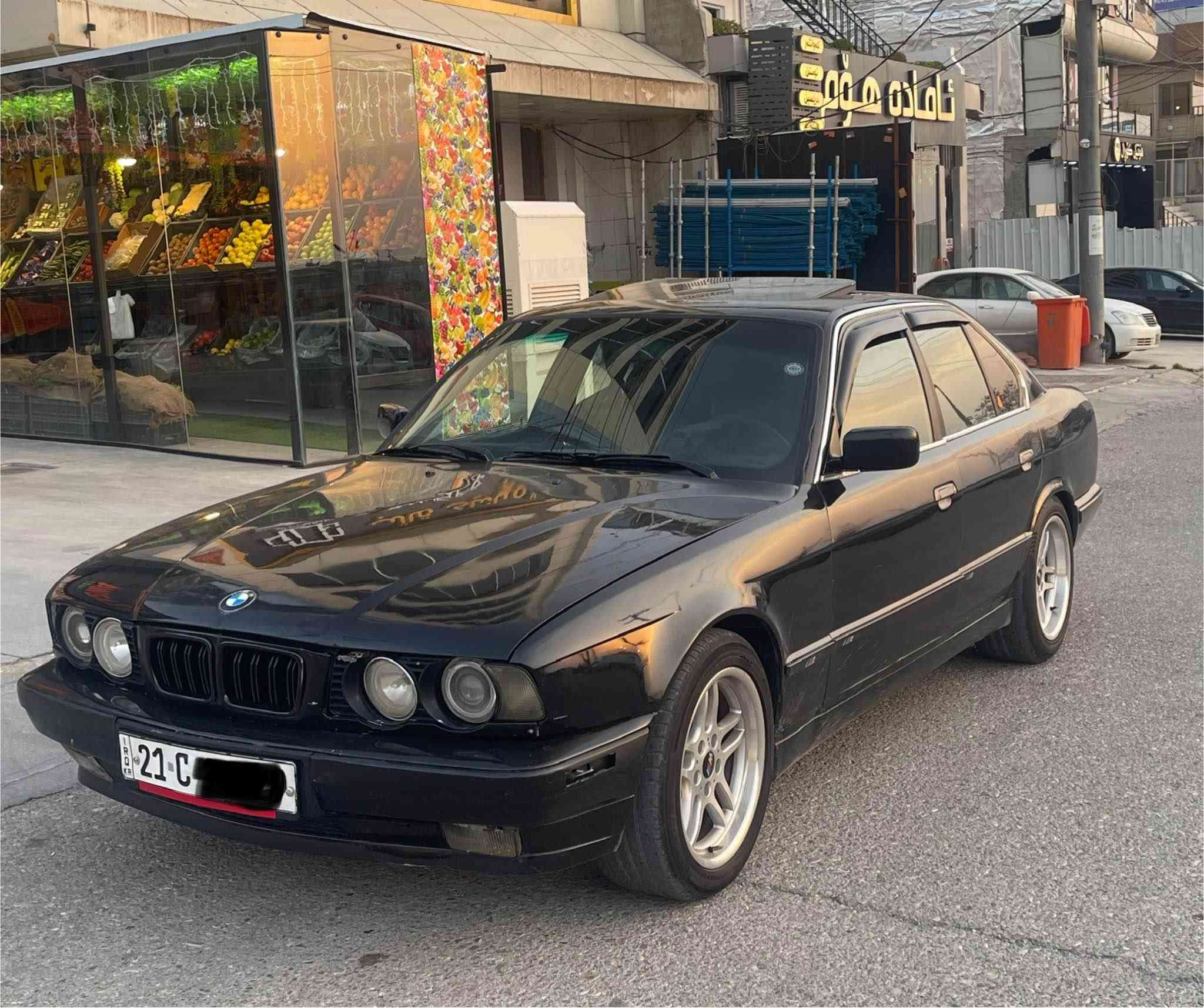 بيم 1994. 525 مە کينە کە پس  فول مواسفات سلايتو کوشن جلدە  ڕەقەم سلێمانی تە نها تە حويل نابێ کێشە ی مە دەنی بە شەرت  لە  ساحێب سە نە وی خۆی کڕاوە بە لام تە حويل نابێ بە شەرتی تە حويل نای فرۆشم  داعمو ليدراوي نيه گێڕو مەکينە بە شەرت. 

سعرى 37$گەڵا
***********
***********
تکايە مشتەری نيت تە لە فون مەکە السليمانية, العراق
