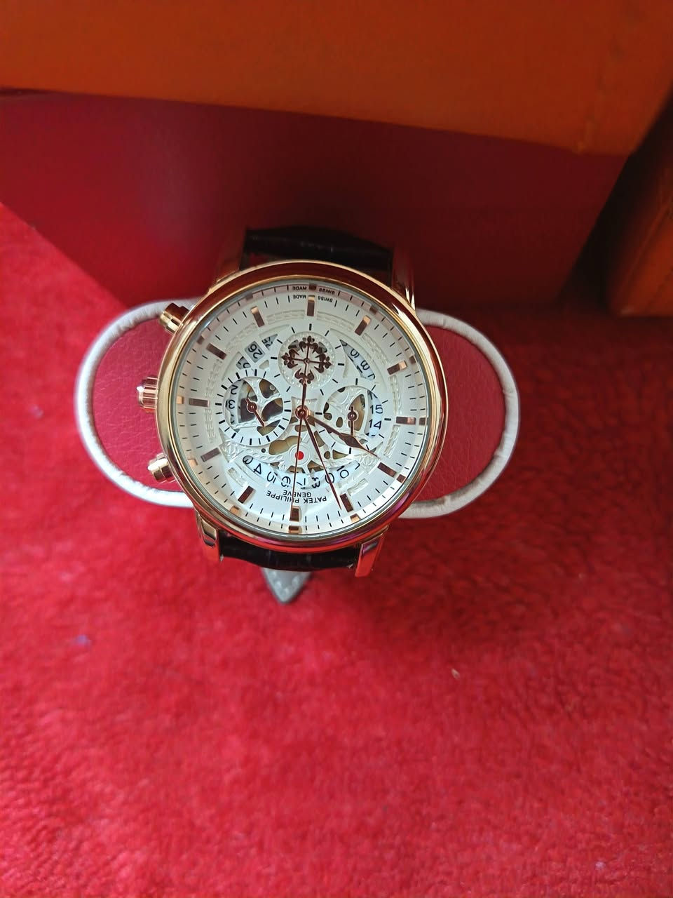 ساعات للبيع تصفيه محل نقص فقط باتري تبديل
السعر ب5 قطعه


**إذا كنت صاحب هذا الإعلان وتريد حذفه لأي سبب، رجاءا أرسل رسالة إلى الدعم الفني**