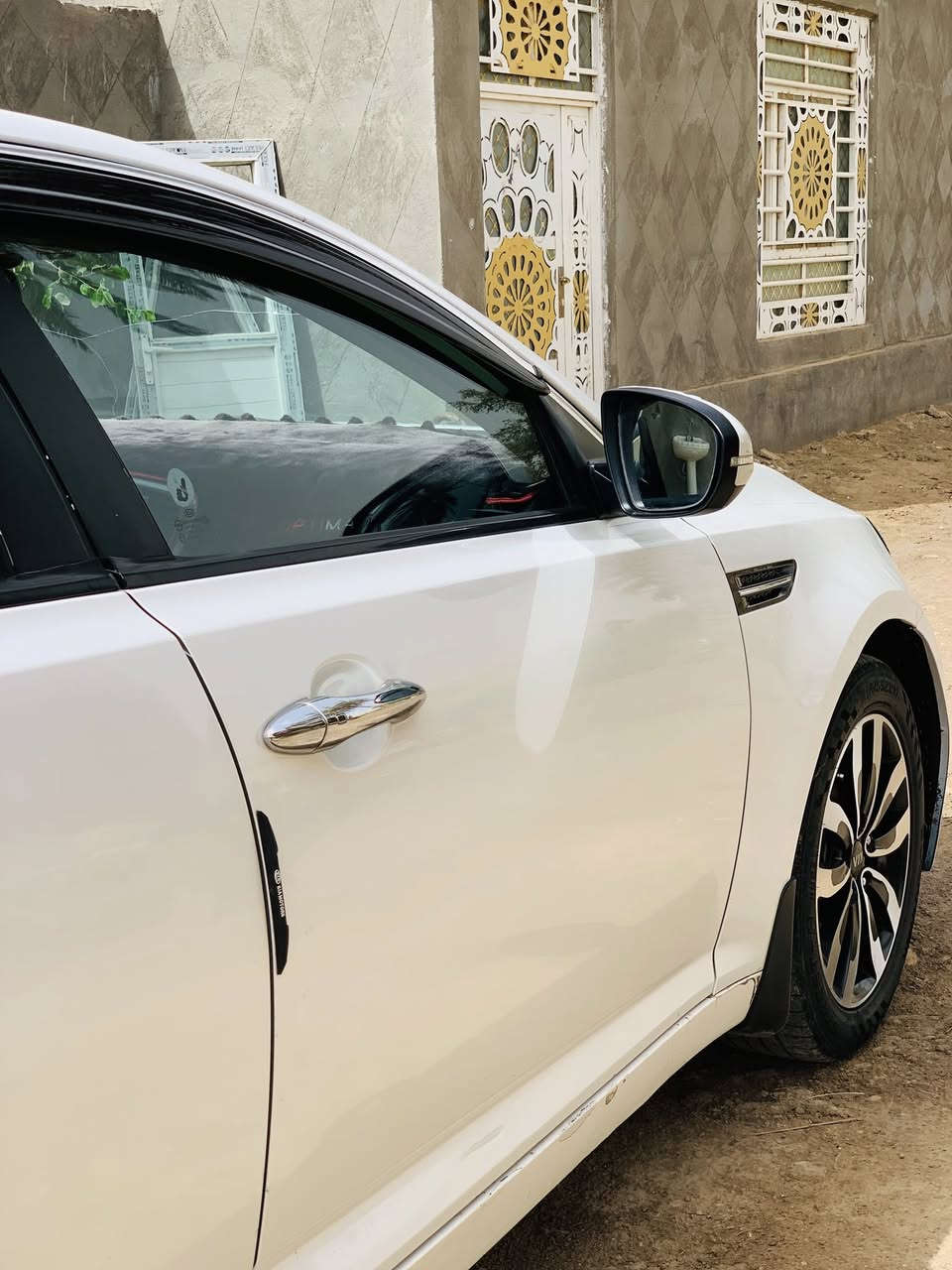 السلام عليكم
كيا اوبتيما 20013 خليجي 
شاشه كامره دواره 
تحكم ستيرن جهتين 
يدات نيكل 
أشاير بلمري 
تبريد خلفي 
ويل كب كروم ١٨ 
محرك ٢٠٠٠ دوش 
حساس  خلفي 
جاهزه كير محرك حداديه تبريد طخم تاير جديد كل نقص ما بيها 
سياره مكفوله بيه فقط بارد هلال الجاملغ مال السايق مكدار شبر والباقي مكفول 
سنويه ساقطه 
ماشيه 200
السعر 117 
مكاني النجف مشخاب 
***********
