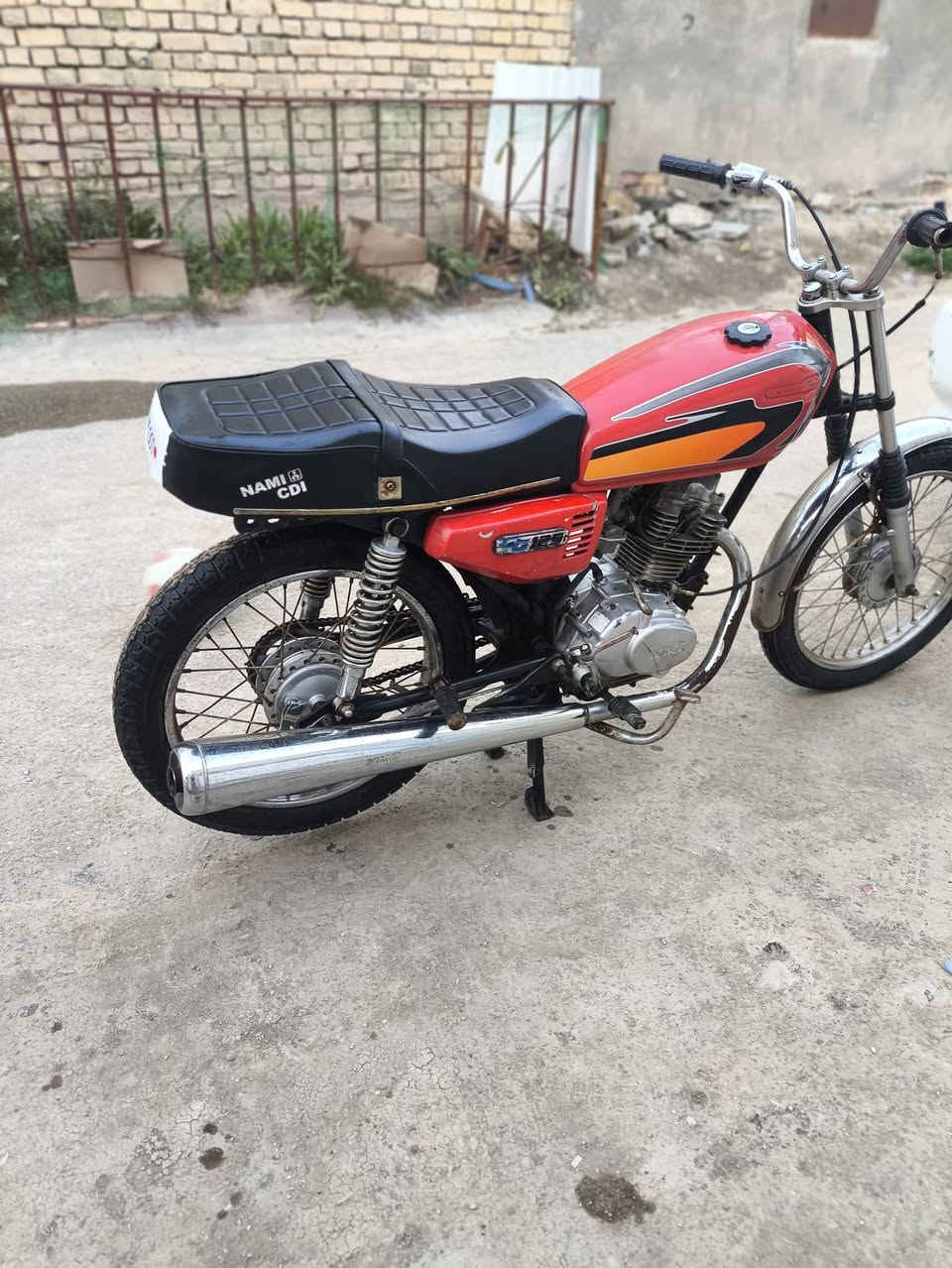 البيع كلك كلك مكفوله عشائر دراجه حلوه شغل وطلع مكينه أصلي زوج تواير جديد تانكيي وكشن جدد 
سعر 250قفل 🔒قفل لأحد يكلي شبيها بعد 🔒
مكاني شطره  ***********
