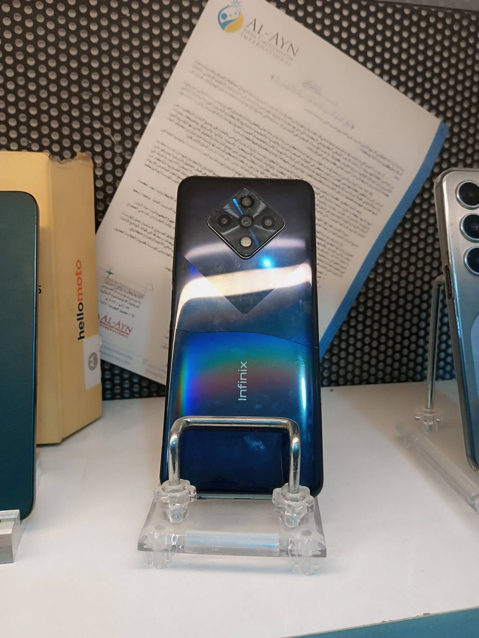 السلام عليكم 
اجهزة مستعملة للبيع باسعار مناسبة
المكان القاسم حي العسكري 
للاستفسار خاص او ***********
