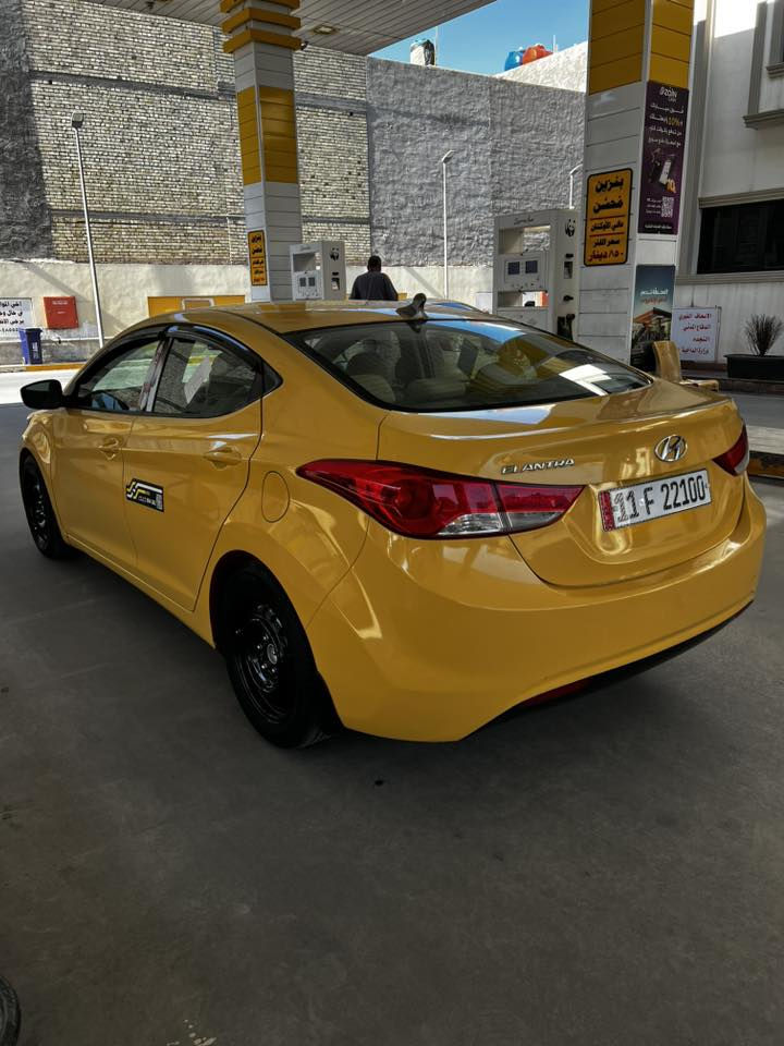 سلام عليكم النترا 2013 وارد امريكي بدون حادث حادثها تخريب كسر مراية وخسفة بتكمة موضحة بل صور  بدون ايرباكات كلها ليبل واحد السياره صبغة اولى ما معيوده سياره كفالة عامة عدا تلكيط بصيط موضح بسونار مكينة 2000 دوش وكير AT مكفولات ع بلاد ما مفتوحات صدر امامي خلفي تخم تايرات تبريد مكفولاتً داخلها بيجي ع ابلاد ارضيه مغلفة بيجي جلد السيارة ع ايدي بسمي  هيئة وغرامات مصفرة رقم بغداد الدولي مواصفات نص فول 
السعر 105 مكاني بغداد العبيدي ترهم مراوس بخصوصي
رقم الهاتف ***********
