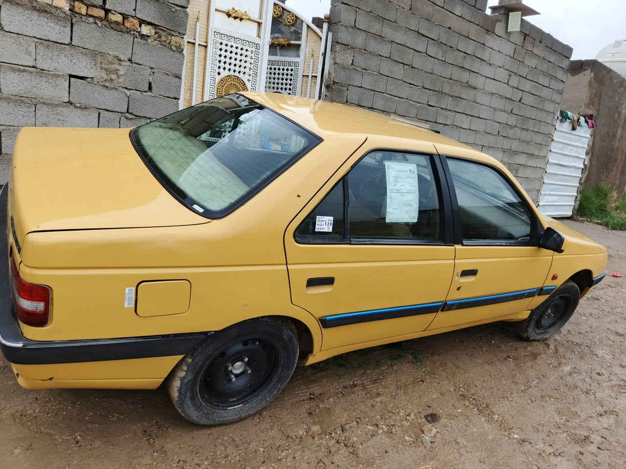 السلام عليكم بيجو 405 موديل 2010 لبيع مكينة فرنسي لا تنقيص ولا تبخير ترايهة وين ما يعجبك كلة جديد تبريد عوزة غاز فقط مكفولة من الضربة تحويل مباشر السعر 26 وبيهة مجال الاستفسار ***********
