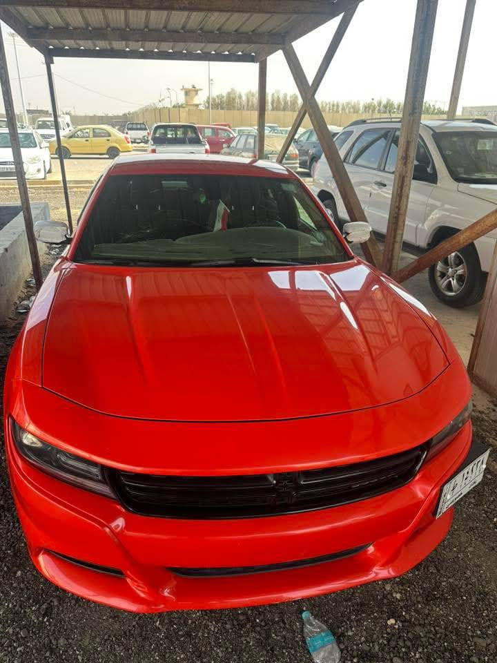 سلام عليكم
جارجر موديل ٢٠٢١ أصل 
ألون مميز /برتقالي 
رقم / بغداد 
ماشيه ٤٣
حادث /جاملغ تبديل او اباب الي خلف السايق صبغ قليل 
مواصفات السياره 
بلاك 
* نقطه عمياء
* حساس
* كامره دواره 
* رادار جانبي
* كشنات حضن
* ويل ٢٠ بلاك 
سياره ستخدام شخصي او خير من الله والحمدالله 
السعر ٢٣٨ 
***********
