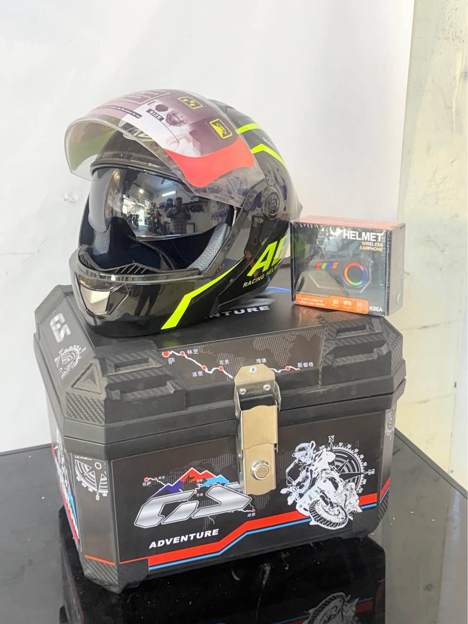 سلام عليكم 
عرض خاص بمناسبه شهر رمضان الكريم 
جنطه نوعيه ممتازه مع خوذه فج قلاب وبيها مناظر داخليه 
مع سماعه بلوثوث كل هذا السعر60 الف دينار السعر ثابت 
آخر 10 بقت عنوان بغداد فضوه عرب *********** بغداد, العراق
