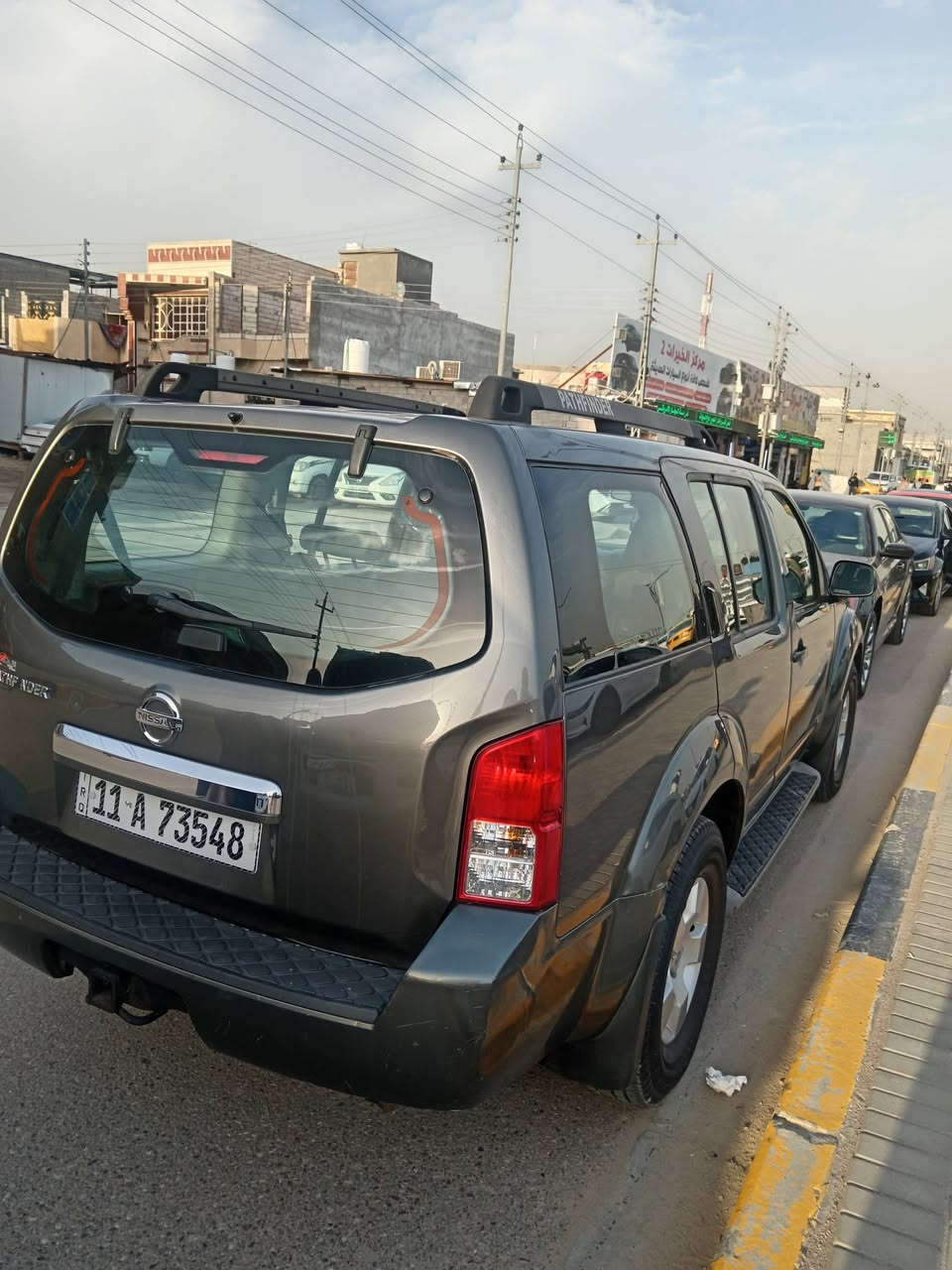 السلام عليكم سياره نيسان بافندر 2008 كندي سته سلندر محرك 4000 السياره جاهزه ما بيها نقص برغي مكفولة كفالة عامة  والسعر 120 وبها مجال للشراي
***********

