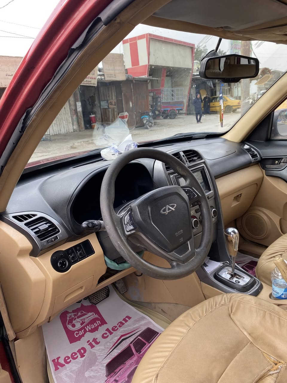 تيكو 2013  سياره مصبوغه عام ملكطه خياس ومصبوغه عام للجماليه مكفوله من الحادث سياره جاهزه حداديه وصدر ومشط و راديتر وتخم تاير كله جديد  مكينه لا تنقيص ولا تبخير جديده فقط گير مرات يبوش عندي سياره مشروع وطني هزه جديده وبسمي السنوية مكاني كربلاء السعر 35 ***********
