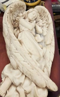 تمثال ملاك • ٦٠سم • قطعة عتيقة