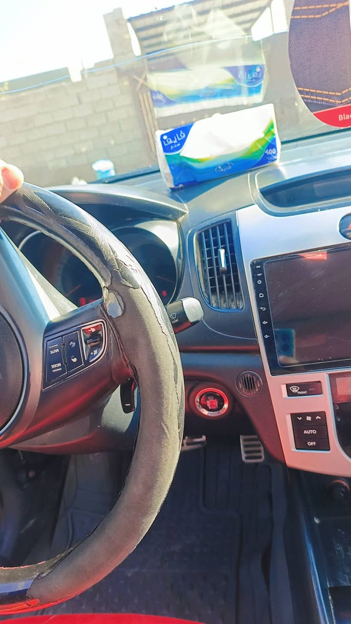 السلام عليكم سيراتو2012فول مواصفات
بصمه كفاله عامه بيهه البنيدتبديل اصلي فقط

العنوان واسط الزبيديه السعر110بيهه مجال جدا بسيط

‏‪***********‬‏ الاستفساراخوان مكلف بنشرصاحب سياره تصل عليه
