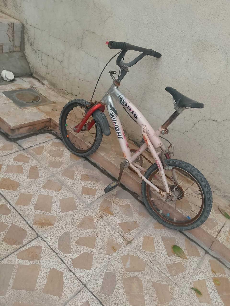 بايسكل للبيع٣٥وبي مجال اومعارضة  بايسكل حجم٢٦ونطي فرق


**إذا كنت صاحب هذا الإعلان وتريد حذفه لأي سبب، رجاءا أرسل رسالة إلى الدعم الفني**