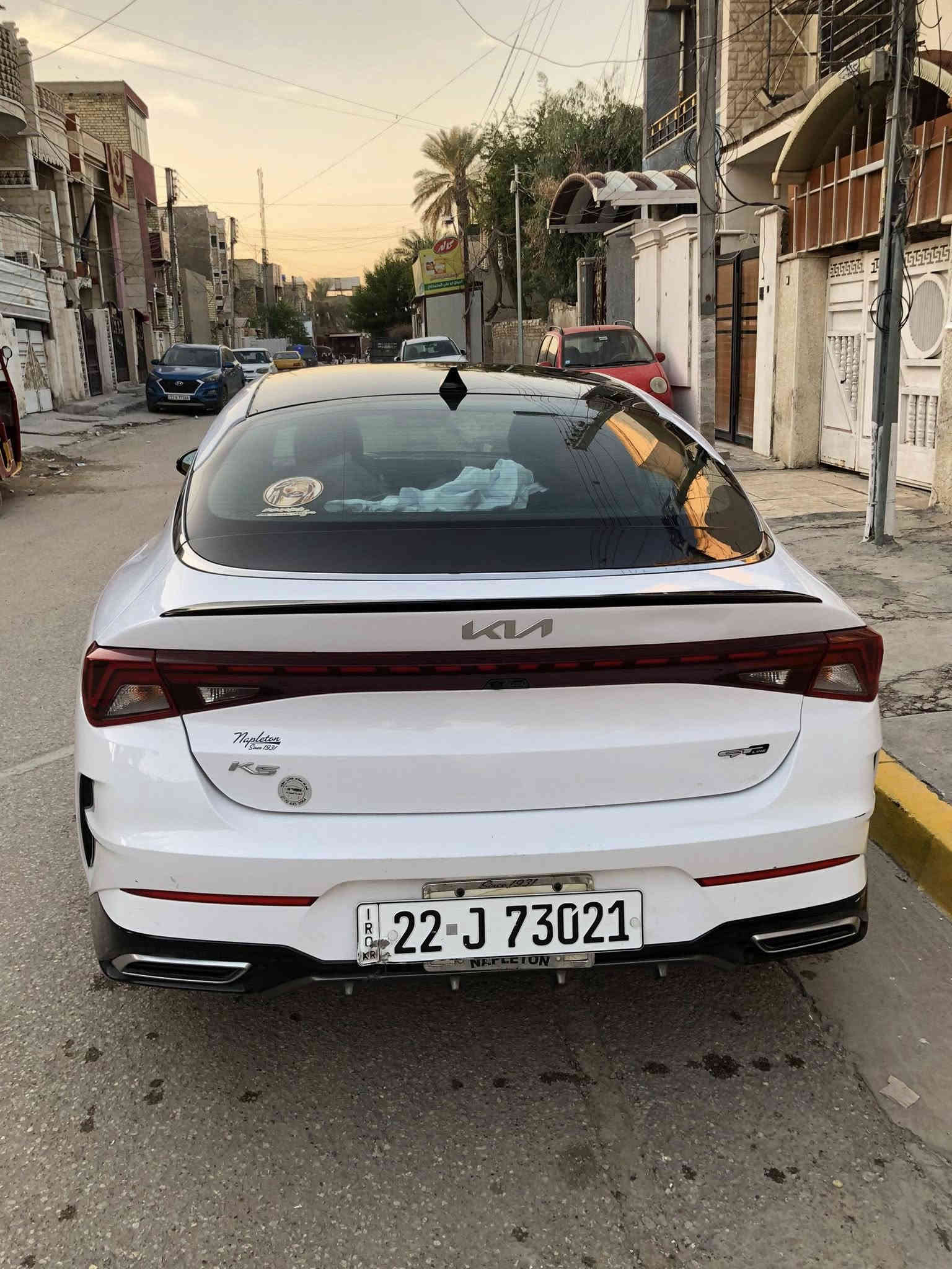 السلام عليكم من رخصة ادارة الكروب 

كيا K5 الفئه مالته جيتي لاين موديل 2022

صور الضرر مرفقه حادث بسيط 

جاملغ امامي ايسر + جزء من الدعامية 

ماشية 31 الف كيلو متر حقيقي 

السيارة فول مواصفات معروفه مواصفات 

((الجيتي لاين )) السعر ب 185 ورقه 

مكاني / بغداد / الرصافه / 

رقمي ***********  وبي واتساب .
