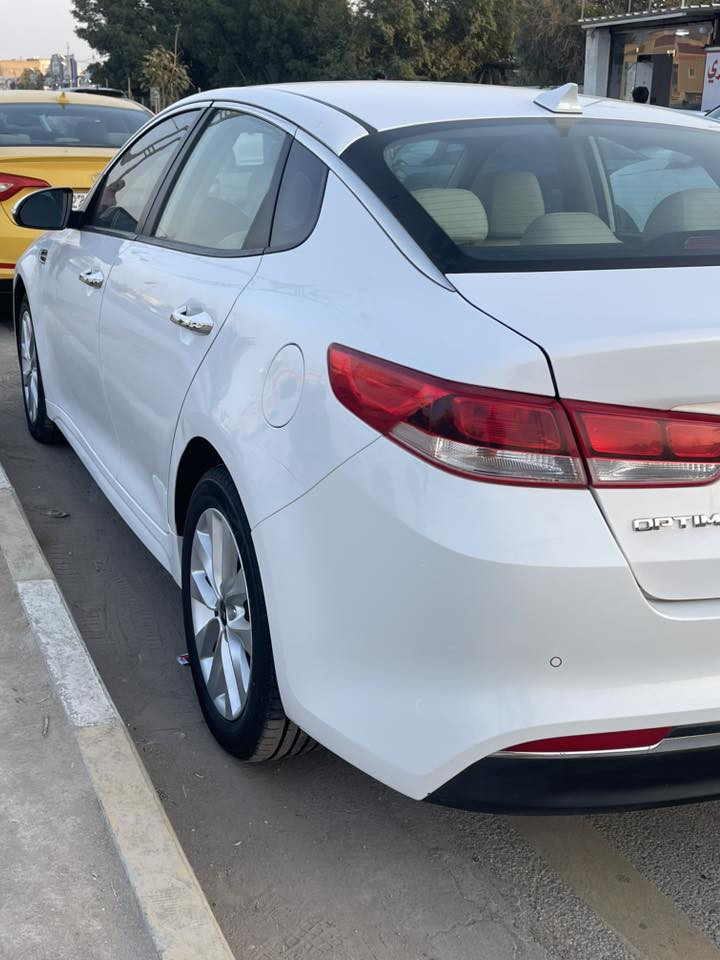 السلام عليكم ورحمة الله...
گيآ آوبتيما 2018  ذي قار. وارد أمريكي مكفولة كفاله من تبديل وضربه وصبغ  ليبل واحد كل سيارة  بدون ضرر داخلي . فقط صبغ  طرف البنيد.
محرگ وگير شرط شغل لا تبخير سياره جديده وجاهزه تبريد يشتغل. مواصفاته معروفه  ماشيه 145
شاشه گبيره كامره دواره 3 انظمه قياده إيكو سبورت فول تحكم ستيرن رادار جانبي اشاره بالمري حساس خلفي رموت حافظه ويل گب گروم جنطه بصمه  ويدات نيگل اصل 
سعرها ب  149 
للاستفسار اتصل واتساب مكاني ناصريه مركز
***********
***********
