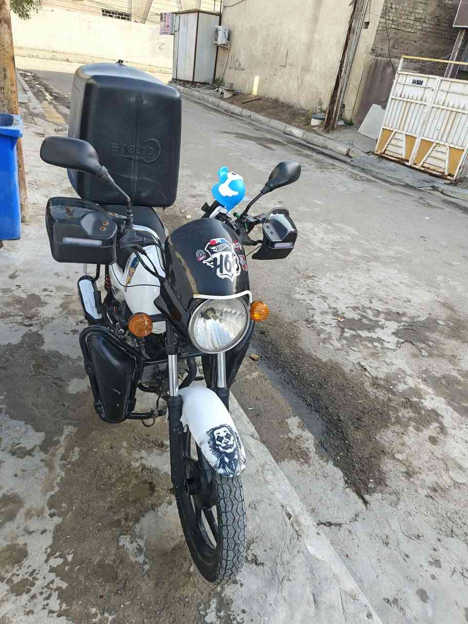 بوكسر لبيع جاهزة من كل شي اوراق مديل 2023 سعر 900بيه مجال  رقم ***********
