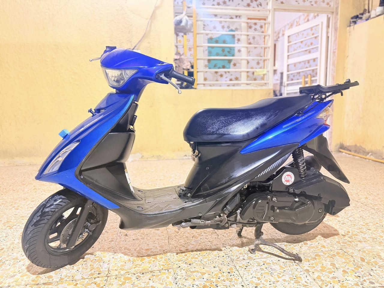 ادرس حديث
دراجه نضيفه 

مكفوله كفاله عامه من محرك ومن كفرات 

سعر خاص 

او تصال ***********
