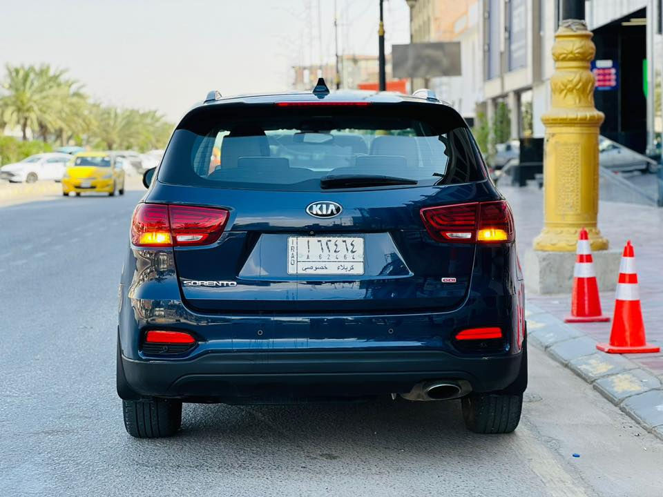 سورنتو مديل 2019 سعر 158 قابل للتفاوض الاستفسار *********** وارد أمريكي حادثها بنيد فقط بدون دواخل والباقي كفاله عامه ضربه وصبغ وتبديل وسونار مرفق بلمنشور مواصفات شاشه كبيره تحكم ستيرن كشنات جلد كهربائي حساسات امامي وخلفي 7 راكب 3 قطع تبريد مكينه وكير مكفولات حداديه جديده تخم تاير تبريد ثلج 🧊 رقم كربلاء مشروع وطني سنويه ل 29 مكان سياره كربلاء
