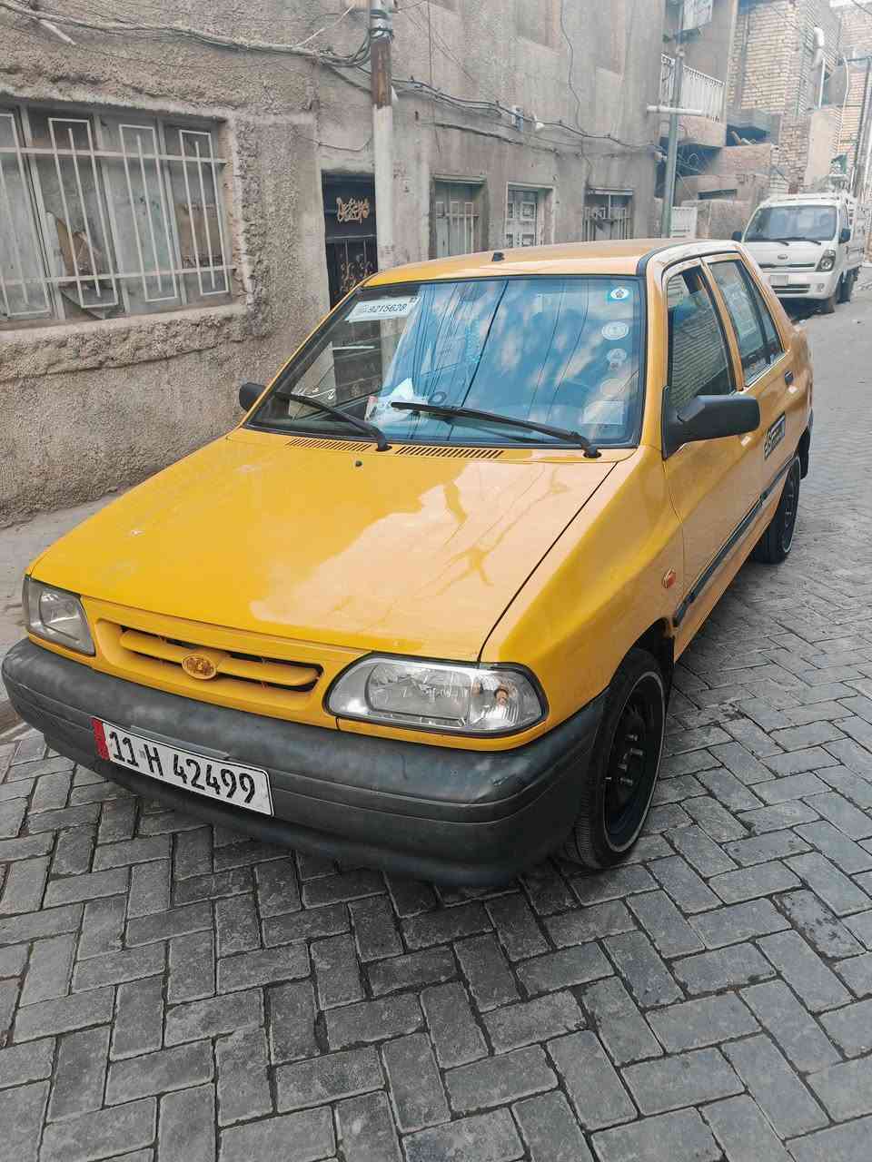 السلام عليكم سايبة 2018 
كير مكينة مكفولات

هيئه وغرامة مصفره

بيها قطعتين باب العبري الوره السايق والجاملغ البصفه

صدرها جديد كلجها جديد 

بيها منظومة غاز بس متشتغل تصلح شغلتها بسيطه

وهاي زلوغ بلقماره اثر السيبايا

عنون مدينة الصدر   ***********
سياره حلوه وما متعبتني وبلعافية عل ياخذها
