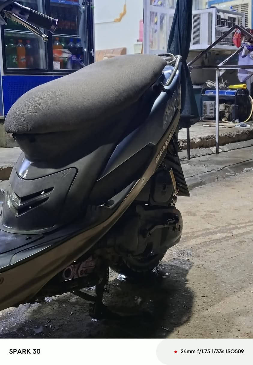 دراجه ماكس منغولي دراجه خير من الله مابيه اي نقص دبلات امامي خلفي رياضي دراجه مابيه اي نقص سلف هندر شغال خرسه ناعمه السعر 550 وبيه مجال حك جيه مكاني بعقوبه مفرك متواجد ماسنجر رقم ***********
