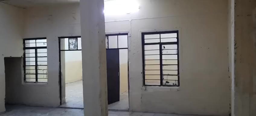 بيت للايجار في منطقه اصلاح الزراعي خلف جامع العبادي شرقي  يحتوي علئ 5غرف ومطبخ ومشتملات داخل عوجه سعر ايجار 225الف

رقم الاول ‏‪***********‬‏

رقم ثاني +964 770 201 8973
