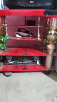 شباب تفزيون جديد عل فحص تجي وتفحصه اله تاخذه هوه والمعرض ماله السعر 50...