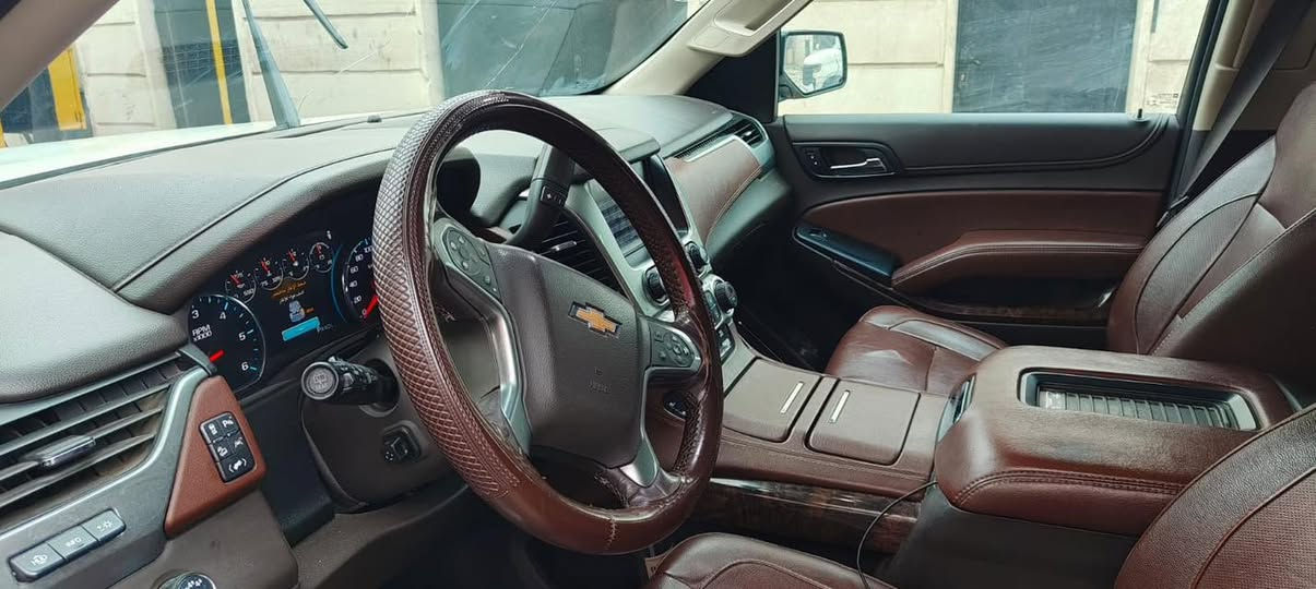 CHEVROLET  PREMIER🧩

تاهو 2018 بريمير خليجي

 ماشيه. 160  

المواصفات                       

فول مواصفات ١/١

٨سلندر

سلايد(فتحة قمارة)

كراسي جلد اصلي

كراسي اثنين كهرباء

كراسي هزار(عند اقتراب السيارة من اي شي)

كراسي خزن(ميموري)

كراسي(تدفئة+تبريد)

كراسي خلفية كهرباء

كراسي خلفية تدفئة

تبريد خلفي شاشة

شحن الهاتف لاسلكياً

رادار

سائق آلي

كروس سرعة

داتا شو DATA SHOW

فول تحكم استيرن(جهتين امامي+جهتين خلفي)

استيرن كهرباء

استيرن تدفئة

شاشة عرض الاعطال

صندوك كهرباء(شفط)

فتح صندوك تلقائيا عن طريق القدم(صندوك جلاق)

نظام السير على الخط

دبل كير(عادي+اوتوماتيك)

دبل حساس(امامي+خلفي)

نظام تحكم بمستوى الضوء الداخلي

مانع تزحلق

پدل كهرباء(تحكم كهربائي بالبريك والبانزين)

نظام فتح الابواب لاسلكياً

فور ويل

شاشة امامية كبيرة اصلية

شاشة خلفية DVD اصلي 

كامرة خلفية 

تشغيل عن بعد

قاصة سرية

تحكم بلنوافذ عن طريق الريمونت

تحكم بلمرايا الجانبيه عن طريق الريمونت

كشنات تدفئه وتبريد 

زرع عدسة لايتات من شركة corsw

اشارة بالمري

مري كهرباء(شفط)

لايت عدسة زنون

لد امامي

سستم_صوت

داتاشو كبيره 

كيجات ديجتال 

موصفات لبريمير بعد معروفه هيه اعلى فئة

***********
