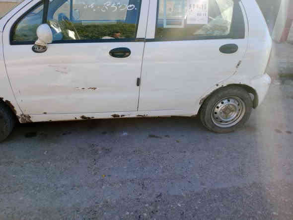 سلام عليكم 
كوكو موديل 13 محرك كير نظيف سنوية 26 رقم الماني كابون بنزين بيها السعر 31 بيها مجال 
***********
***********
