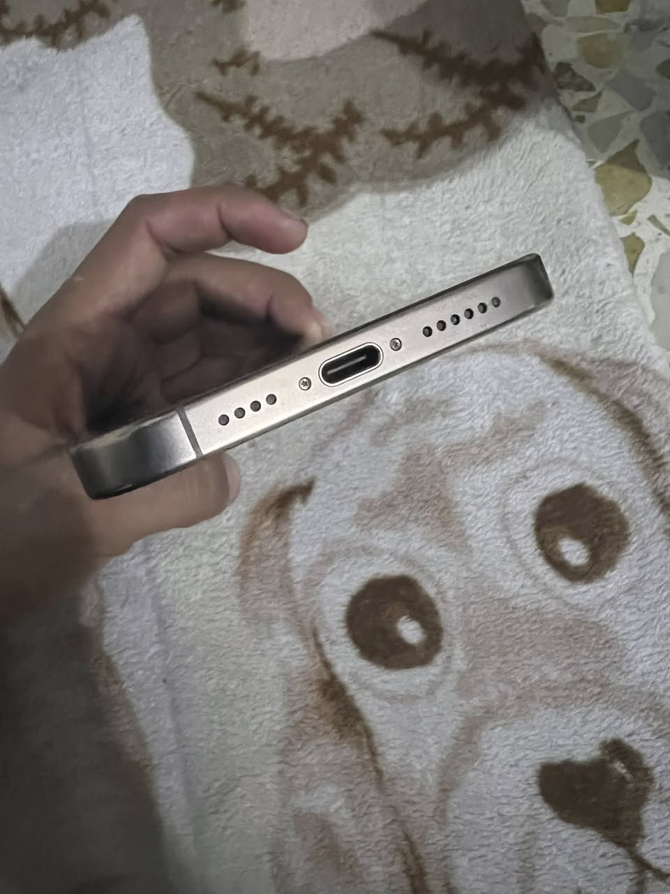 سلام عليكم آيفون 16برو ماكس شرق اوسط ضمان ماستر ذكرته256بطاريه94مكفول كامل ملحقات لعنوان بغداد كماليه رقمي***********
