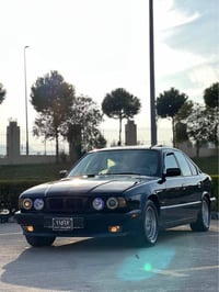 بي ام دبليو ٥٢٥ • ١٩٩٠ • اوتوماتيك