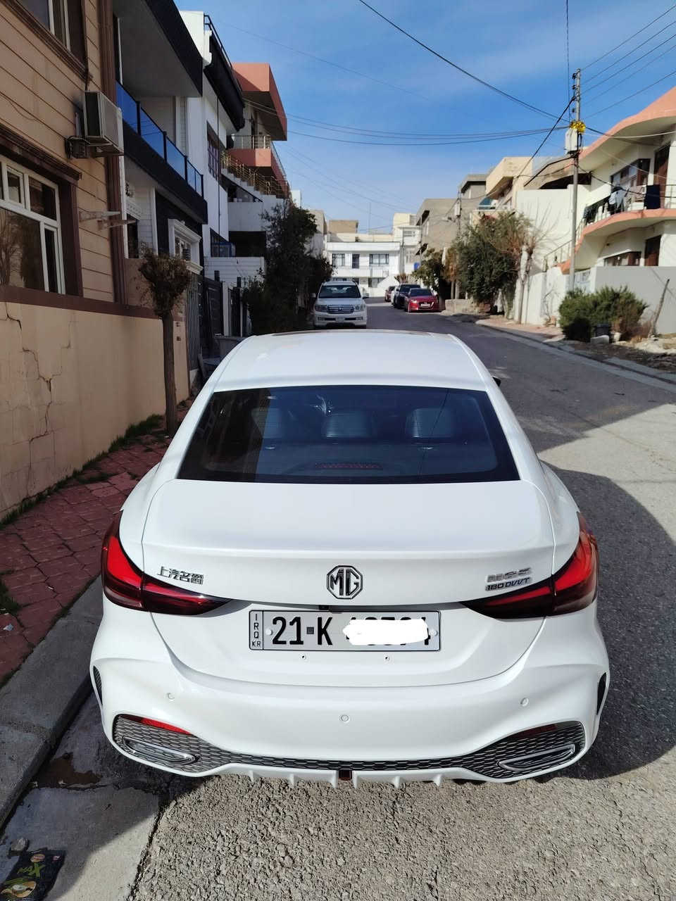 Mg gt 2025 full
بۆیاخ تەنک 
شاشە ئەکتیڤ و شەش مۆد و چوار زمان
8هەزار ڕۆشتوە 
ڕۆنی گۆڕاوە
یەک پەڵە ساردی بچوکی هەیە لەگەڵ یەک قەڵەمکاری 
شوختی نیە 
لە سلێمانیە 
121گەڵاو مەجالێکی کەم 
***********
