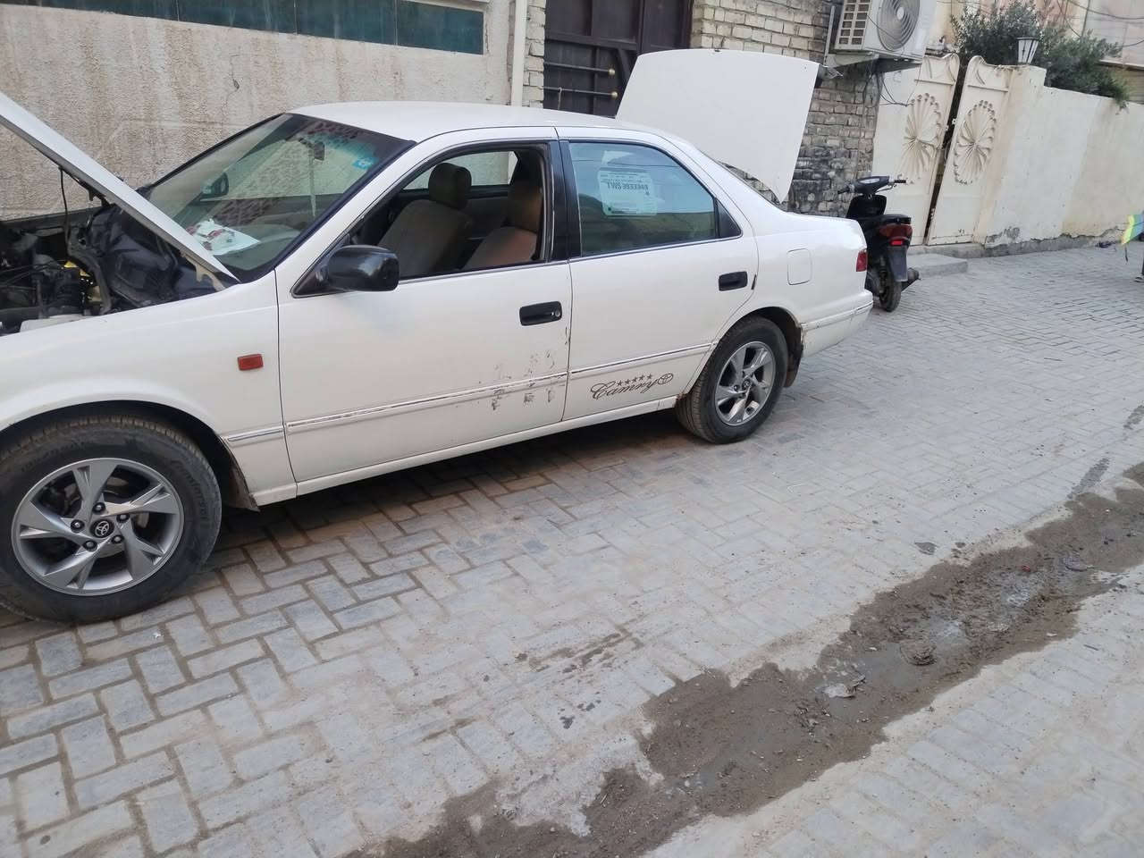 ٥٠ قفل ٢٠٠١ خليجي صبغ احزام وبيهة مكانات مكشرة بيهة مشكلة بالكير النمرة الرابعة ماكو تبريد شغال تخم تاير باتري جدد مكاني بغداد ***********
