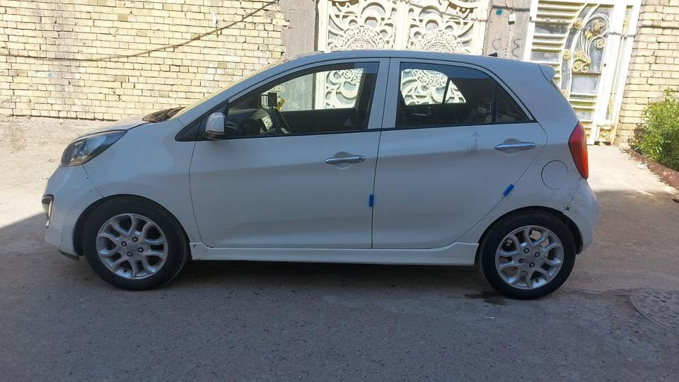 السلام عليكم

عندي بيكانتو ٢٠١٣ رقم أربيل تحويل مباشر أو وكالة  وارد خليجي 

  العنوان بغداد سعر ٦٥ قفل وتس اب 

‭***********
