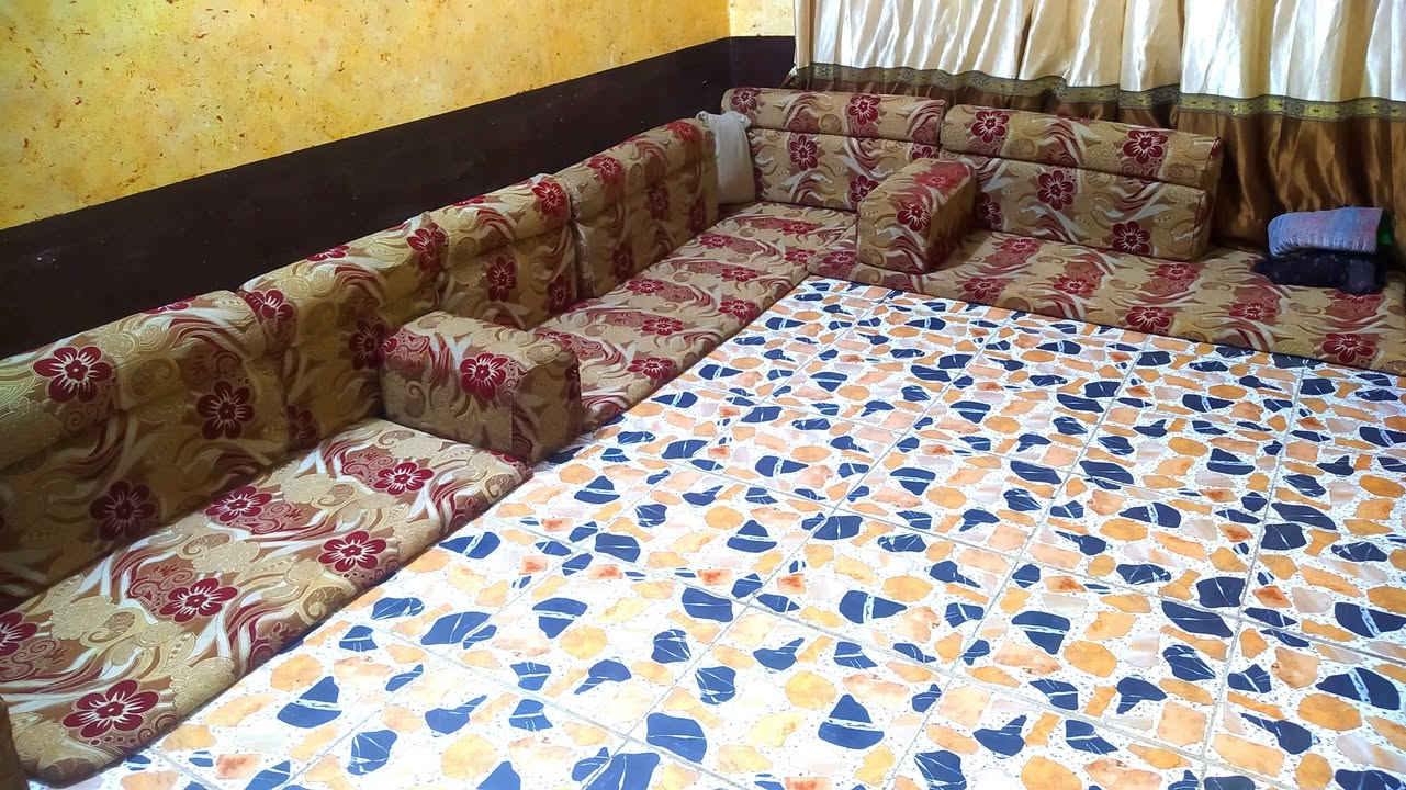 ديوان 6×3 نظيف كامل قيم واخذ مكاني الدوانم ***********

