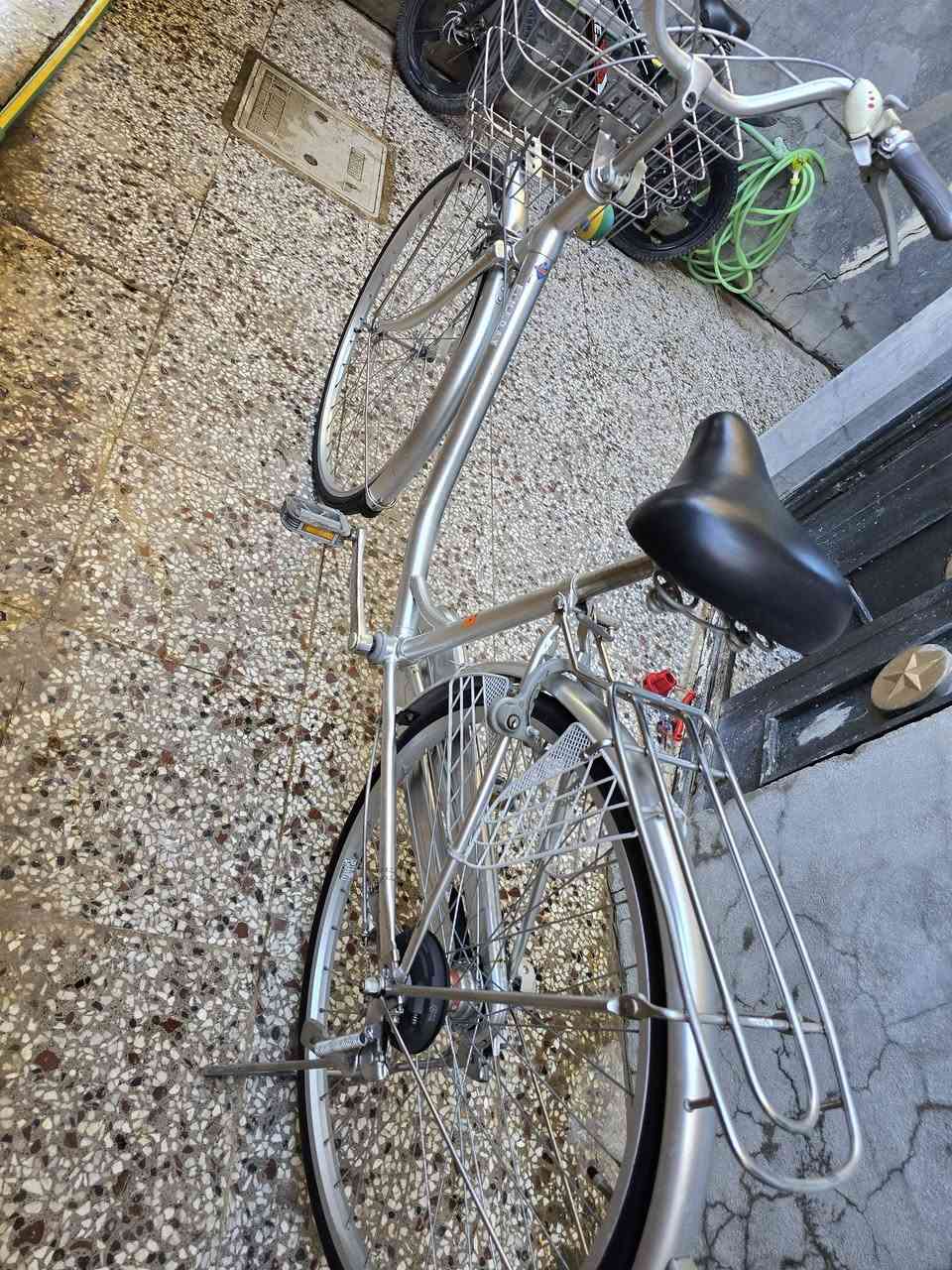 البيع مكان كربلاء سعر ١٣٠
***********
