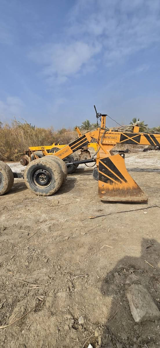 السلام عليكم معدلان ٣متر التاير حجم ١٦عالي وشكله تركي جك صفح عربانه مكفوله يعني تشتري شغله جاهزه مكفول وجاهز مشتغل موسم واحد ويا جهاز GBSمن شركه الكاطع تريده وحده تريد ويا جهاز وبل خدمه 
***********
***********
