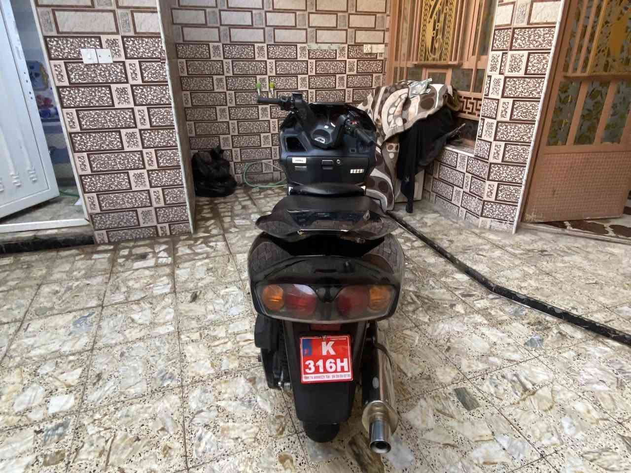 السلام عليكم فورزة 06 اوراق نضافه كدام عينكم كهربائيات شغاله وجه بومه عوزها نقوصات بسيطه يوكعن من سعرها مكاني المعامل حي النصر 550 وبيها مجال + ترهم مراوس


**إذا كنت صاحب هذا الإعلان وتريد حذفه لأي سبب، رجاءا أرسل رسالة إلى الدعم الفني**